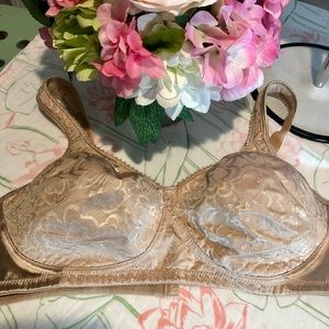 Playtex 4745 18 Hour Bra Wire Free Ultimate Lift True Support Womens Sz 42B